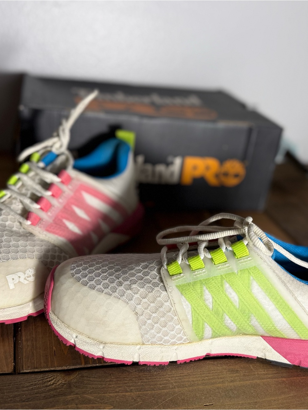 Timberland PRO Radius Composite Toe Safety Shoes Women’s 8.5 Pink White TB0A41K9